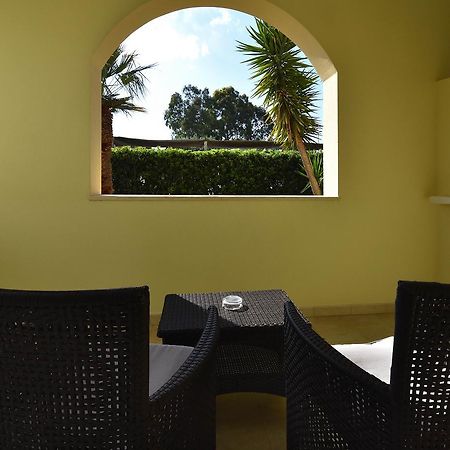 Hotel Ristorante Il Vascello Costa Rei Exteriör bild